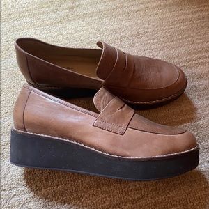 Chocolat Blu Santiago Platform Penny Loafer Oxford EU 40/ 10  NARROW FITTING